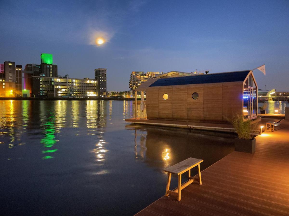 Wikkelboats At Floating Rotterdam Rijnhaven Villa Екстериор снимка