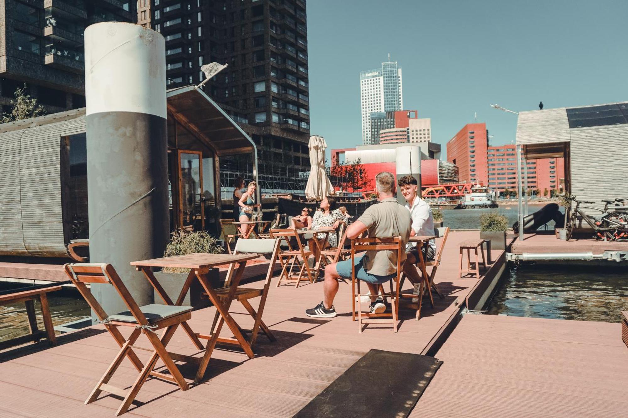 Wikkelboats At Floating Rotterdam Rijnhaven Villa Екстериор снимка